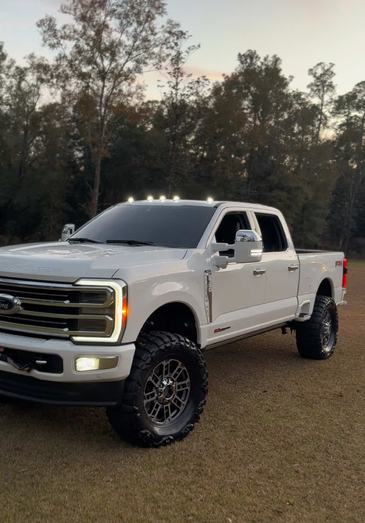 Normally dont post until its done but .. oh well ! New rig 🥱  #fypシ #6.7 #powerstroke #alumniduty #trend #bubbatruck🌾 #grappaholics🌾 #diesel #liftedtrucks #grapps #truck #ford #trucktok #zachtop 