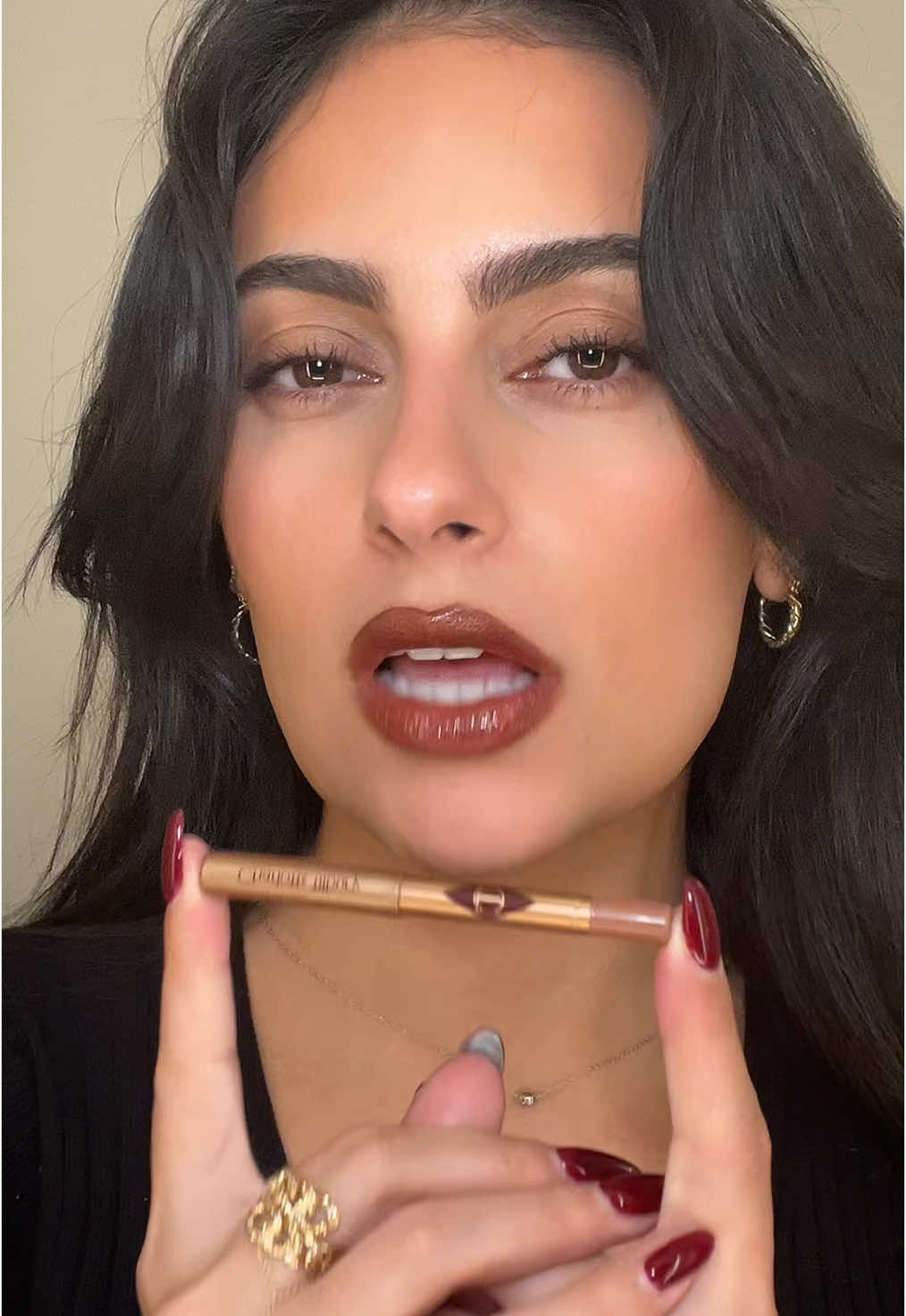 How I created my chocolate lip combo 🍫 #lipcombo #lipcombotutorial #lipcombos #lipcombotiktok #lipliner #lipstick #lipgloss #fypage @makeupforever @Charlotte Tilbury @MERIT Beauty @EADEM 