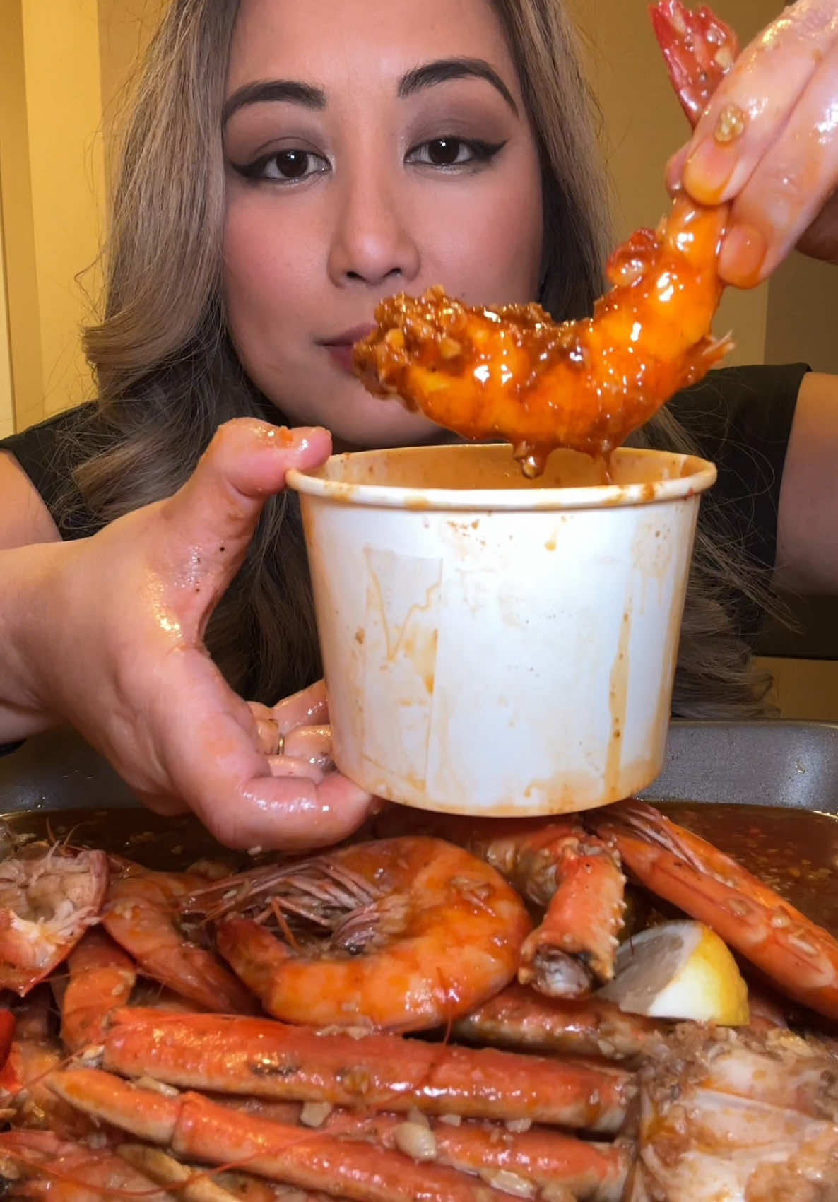 Seafood Boil Mukbang #seafoodmukbang #lobstermukbang #lobstertails #seattle #seattlefoodie #lobstertailsmukbang #eggboil #mukbang #eatwithme #asmrmukbang #asmr #mukbangasmr #crablegs #crablegsmukbang #snowcrab #shrimpboil #shrimpmukbang #seattlefoodie 