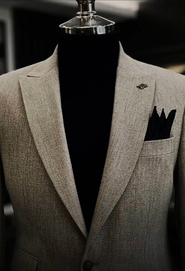 love😍✨️...#CapCut #blazer #suits #outfits #oldmoneyaesthetic #oldmoneyoutfits #oldmoneyfashion #oldmoneylifestyle #luxurylifestyle