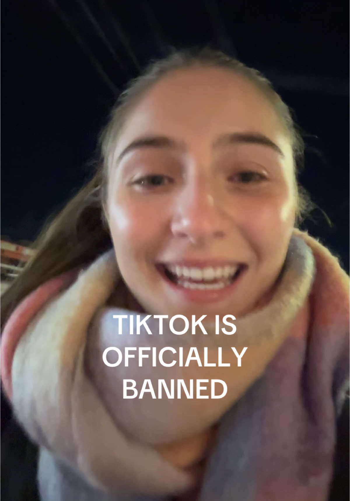 Wait i can’t believe this is happening 🫢🫢 #tiktokban #tiktok #news #tiktokbanupdate #contentcreators #microinfluencer #tiktok 