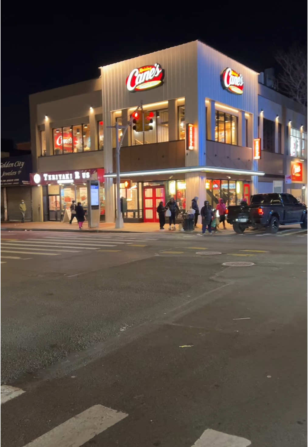 We finally got a Raising Canes🙂‍↕️ #raisingcanes #friedchicken #chickentenders  #fun 