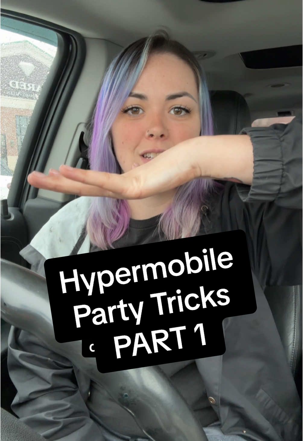 Can you do this- stitch me your best try!!! Hypermobile ehlers danlos syndrome havers often times have something called flying bird hands because when they flatten their hands it doesn’t go flat 😂 hypermobility doesnt always mean you have a connective tissue disorder, but it certainly CAN indicate that you do. I scored a 9/9 on the Beighton Score Test for bendy joints! Part 1 of HEDS Party Tricks -Stitch me your best try!!! #hypermobileehlersdanlossyndrome #heds #hypermobile #hypermobility #flyingbirdhands #conectivetissuedisorder #geneticcondition #chronicpain #chronicjointpain #beightonscale 