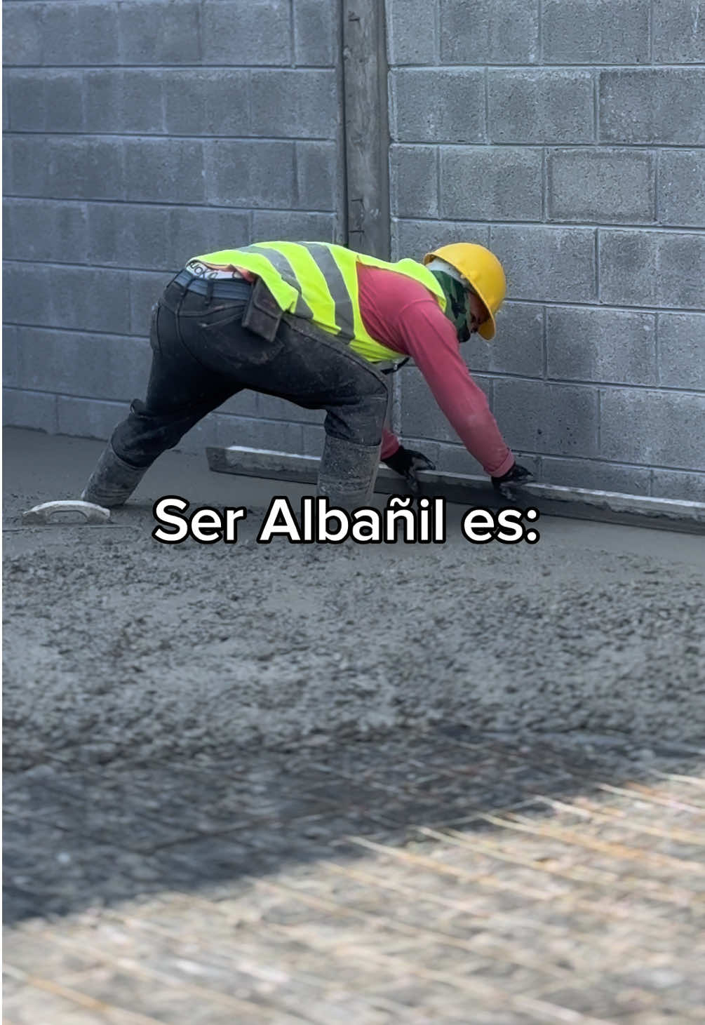 Ser albañil es… #albañil #albañilesmexicanos #construccion #arq #obra #viral 