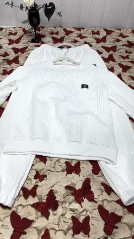 #foryoupage❤️❤️ #women #girl #usa🇺🇸 #usa_tiktok #Us #usatiktok  #OOTD #fashion #sweater #dress #knitting #twopieceset #falldealsforyou #falldealsforyoudays ##tiktokshopblackfriday #spotlightfinds #tiktokshopcybermonday #tiktokshopping #shirt #sweatshirt #pants #twopieceset 