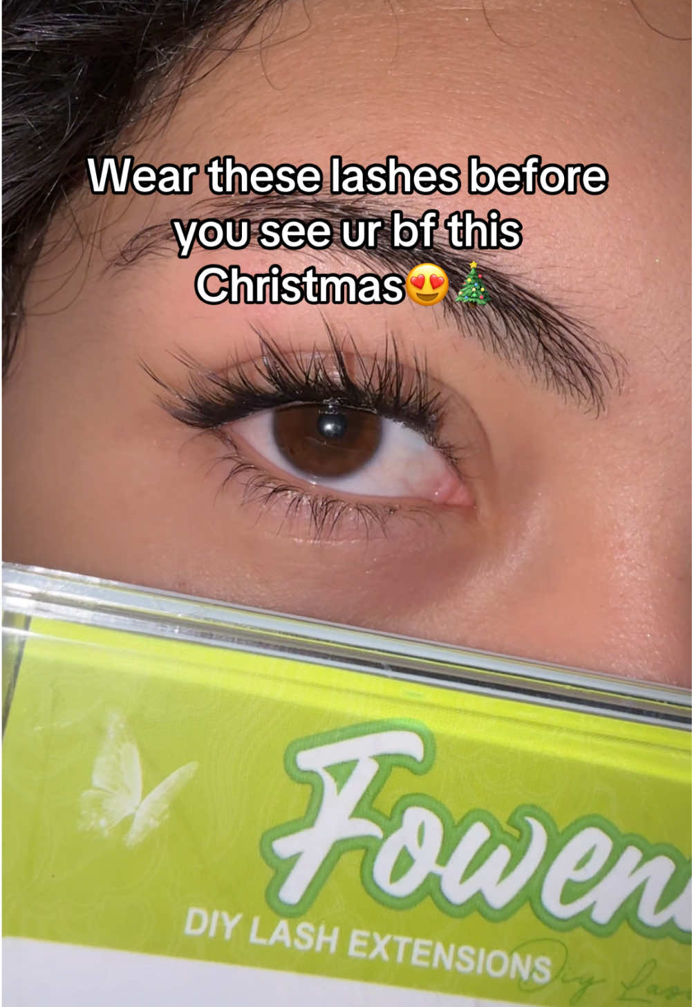 Best lash look for this christmas😍@Fowendia Lashes #fowendia #fowendialashes #lashclusters #foxeye #christmas #sale #fypシ #lashes #viralvideo #xyzbca #blackfriday 