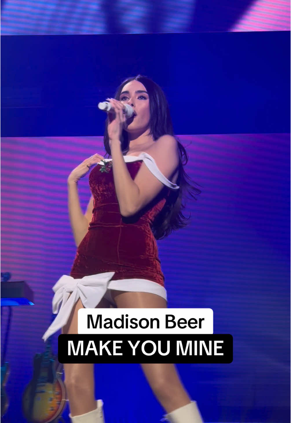 BLAST THIS GRAMMY NOMINATED SONG!! 🎵 🗣️👏 #MadisonBeer at #Z100JingleBall 🎄 #iHeartJingleBall2024 