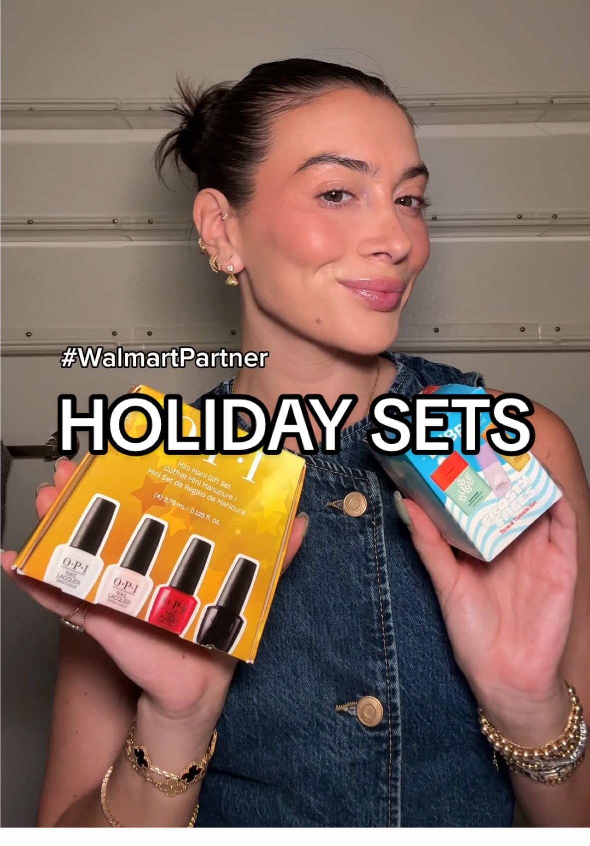 Head to @Walmart for the latest and greatest this holiday season 🥰🎁 #walmartpartner #gifts #giving #opi #bubble #nailpolish #skincare #walmart 