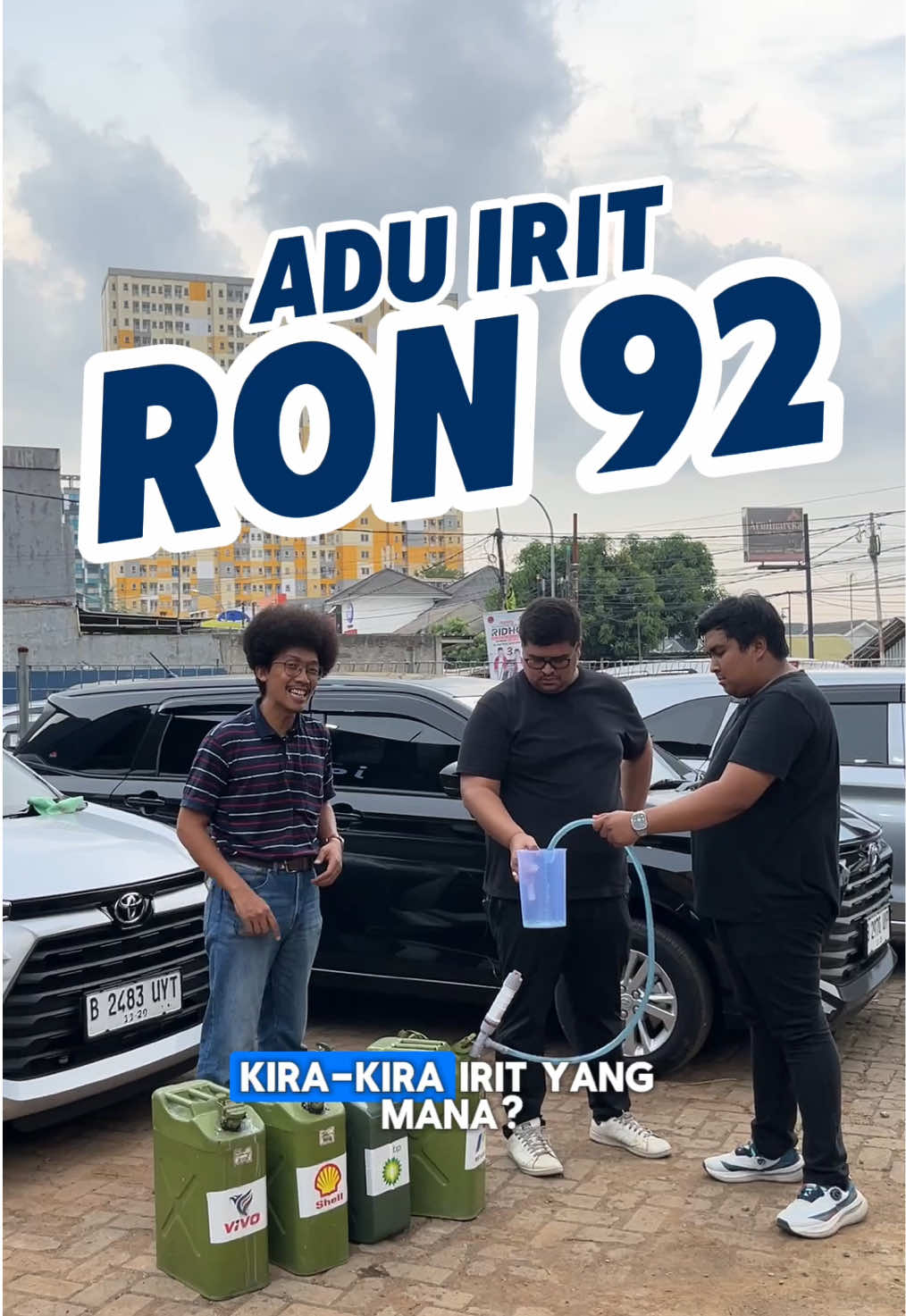 Kali ini tim Moladin ngadu keiritan bensin RON 92 dengan empat mobil identik yakni Toyota Avanza tipe E. Dibawa jalan beriringan sampai mogok bermodalkan bensin 7 liter. Kira-kira siapa yang mati duluan, ya? #ron92 #pertamax #tesmobil #reviewmobil #tipsmobil #shell #bensin #toyota #avanza 