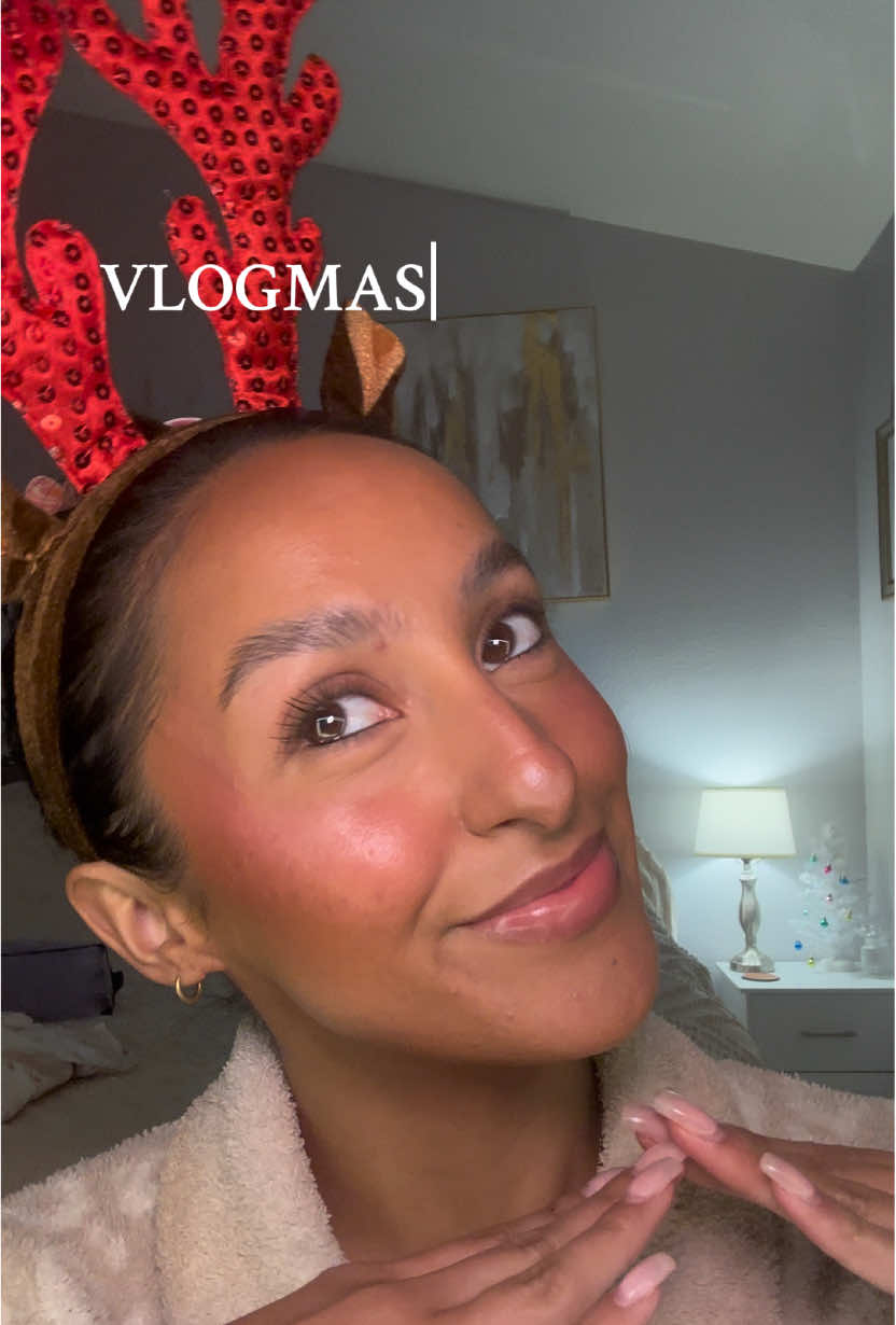 #Vlogmas day 12 !!! wow we’re halfway done with vlogmas🥹  #grwm #grwmroutine #grwmforwork #makeup #latinacreatorsforyou #MakeupRoutine #flightattendant #flightattendantmakeup #flightattendantlife #airstewardess #airhostess #aisledonkey #laneige #elfcosmetics #elfyeah #maybelline #lauragellerbeauty #nyxcosmetics #beautybakerie #lorealparis #makeuprevolution @laneige_us @e.l.f. Cosmetics @elfcosmetics @Maybelline NY @Laura Geller Beauty @NYX Professional Makeup @Beauty Bakerie Makeup @L’Oréal Paris @Makeup Revolution 