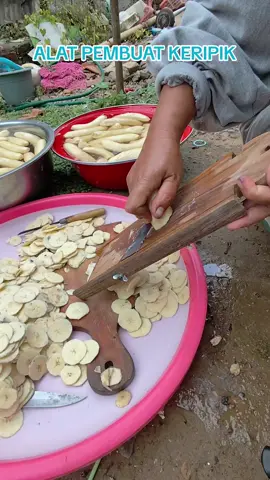 Alat Pembuat Keripik Tipis untuk Tempe, Ketela, Pisang, Talas, Kentang, dan Ubi - Kitchenware baru Hanya Rp14.900 - 16.900!