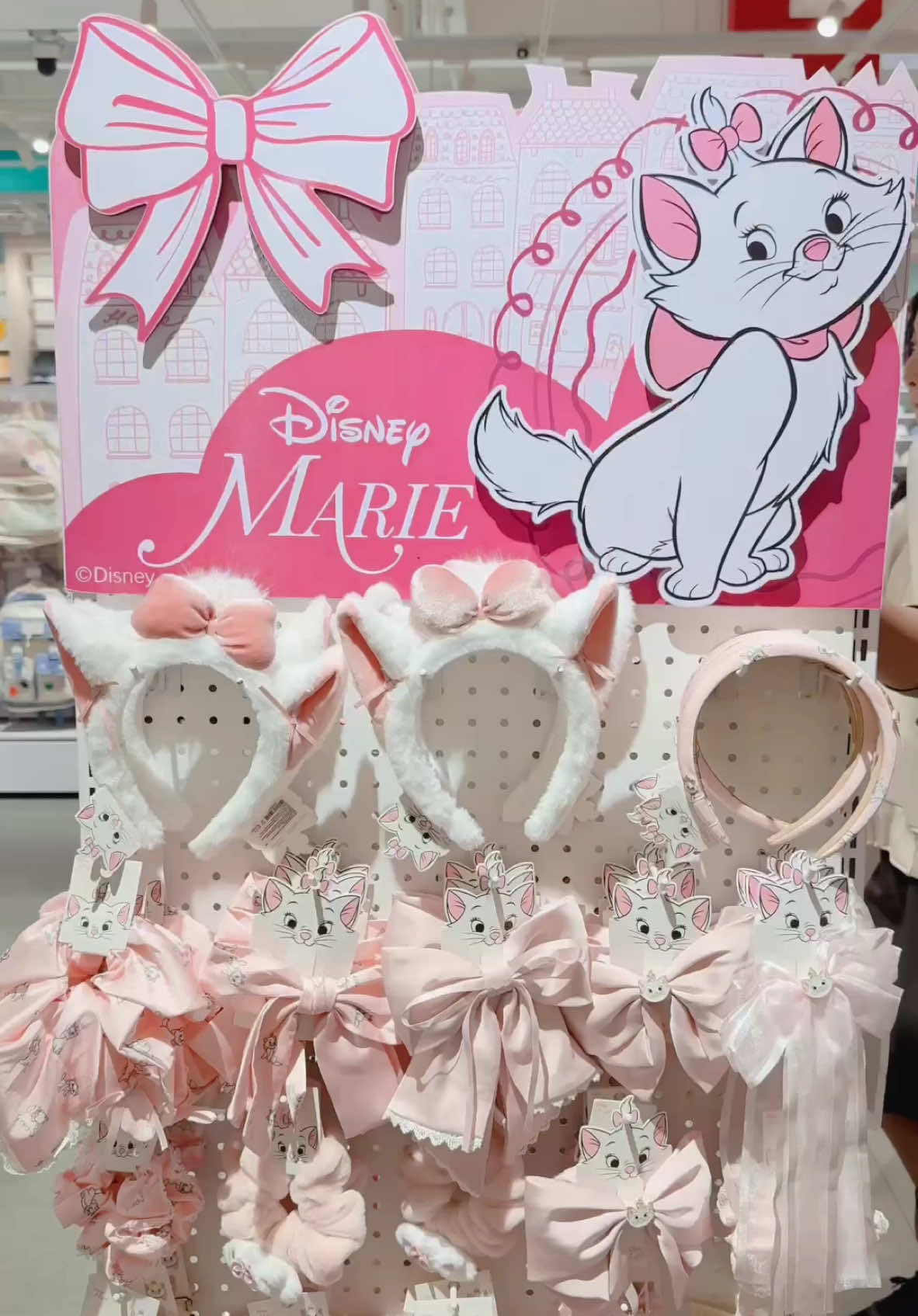 jarang banget ada merch disney marie cat di indo, baru kali ini nemu & lucu-lucuuuu #disneylover #mariecat #mariedisney #ohsome #kkv #disneyhaul #cutethings 