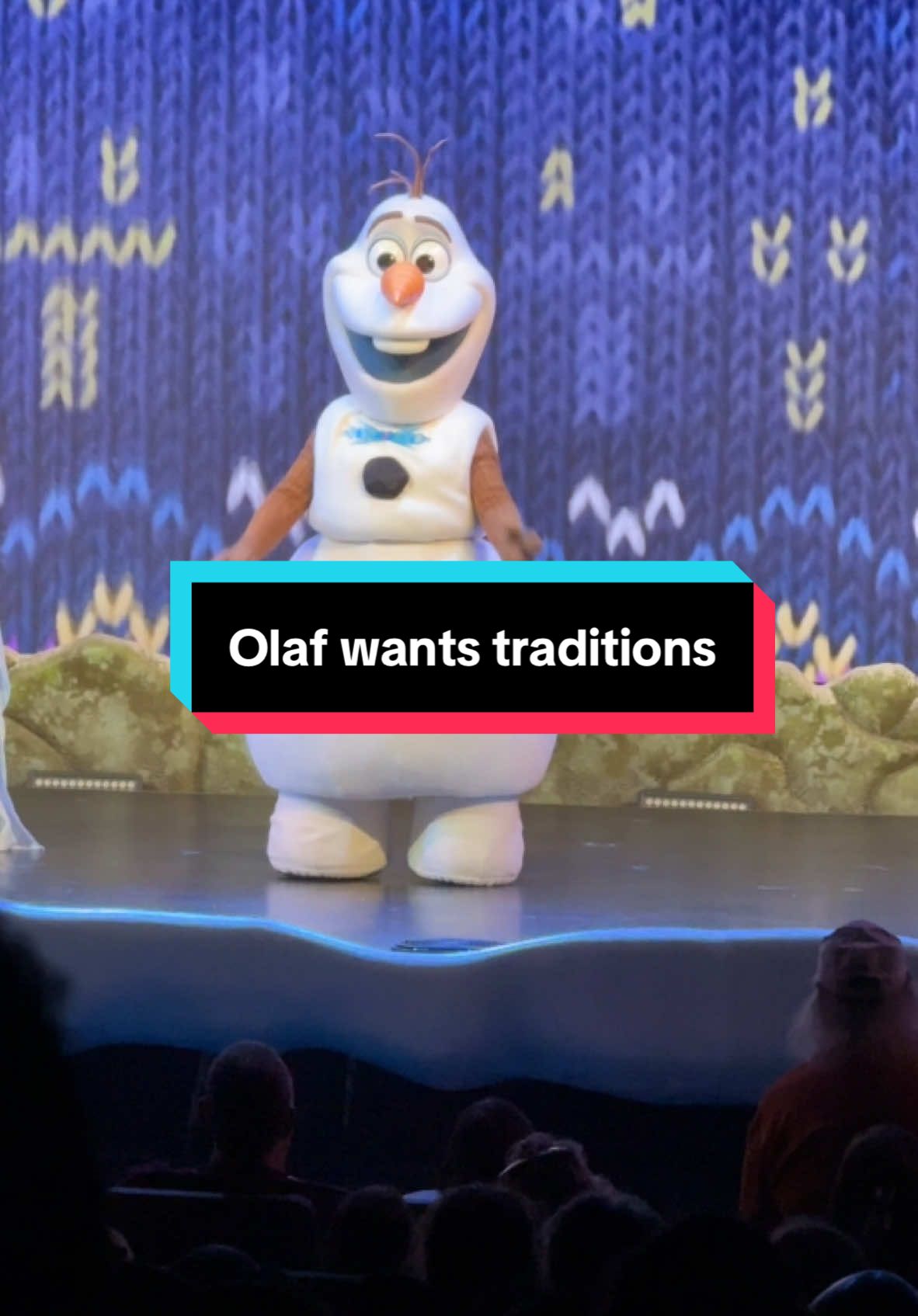 Hes a Happy Snowman! #frozen #olaf #olafsfrozenadventure #anna #elsa #disney #disneyworld #disneyparks #christmas #fantasylandnews #hollywoodstudios #disneyshollywoodstudios #christmastiktok #fyp #distok #happysnowman #snowman