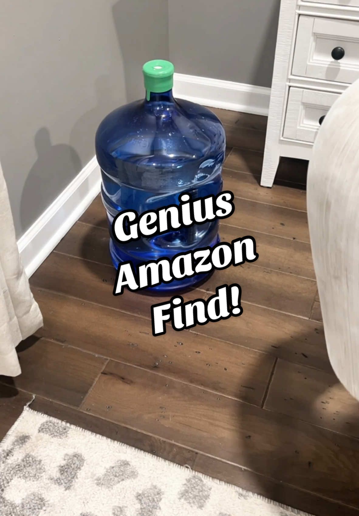 Seriously… how did I not know about this? Aesthetic ✔️ Convenient ✔️ Fresh water on demand ✔️ Save money ✔️GENIUS!  Have you seen this? #geniusidea #moneysaving #watercolor 