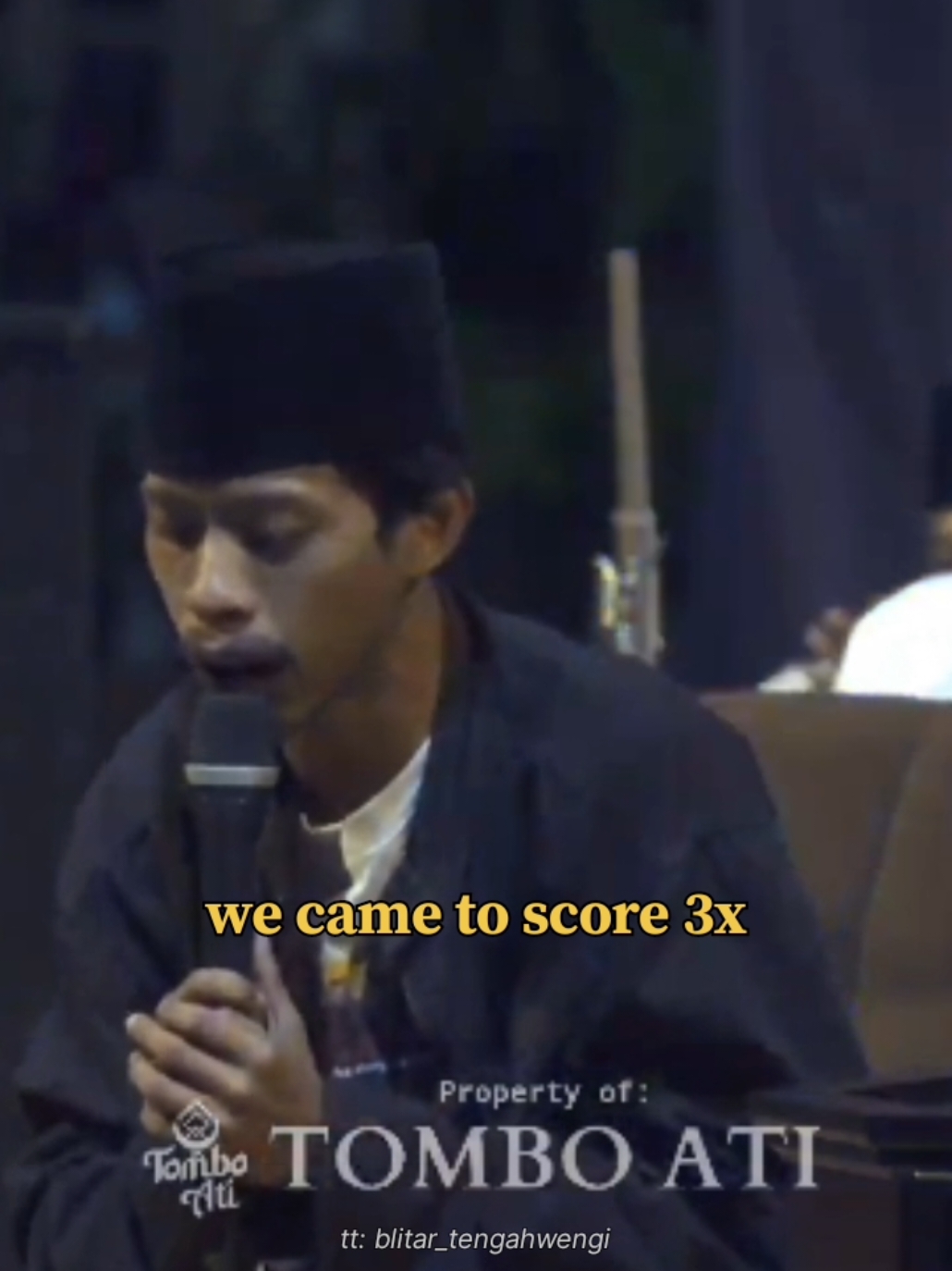 We came to score! @Tombo Ati Official @Multimedia Tombo Ati @Pecinta Hadroh TomboAti  #blitartengahwengi #tomboati #belaciao #ggmu #majelistomboati #gusfariedc #gusfaridtomboati #gusulultomboati #gangsawah #santri #ayongaji #equality #blitar24jam #santri #ngaji #ngakak #dagelansantri