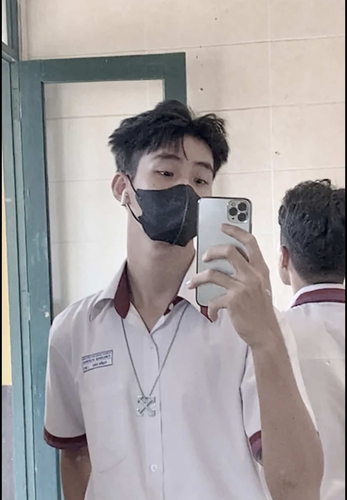 hót boi trường V #viral #xh #thpttrungvuonghcm 