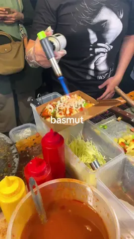 #basmut #bacimut #bandung #streetfood #bandunghits #bandungkuliner #bandungnightlife #pizza #rujak #lengkong #kuliner #foryoupage #viral 