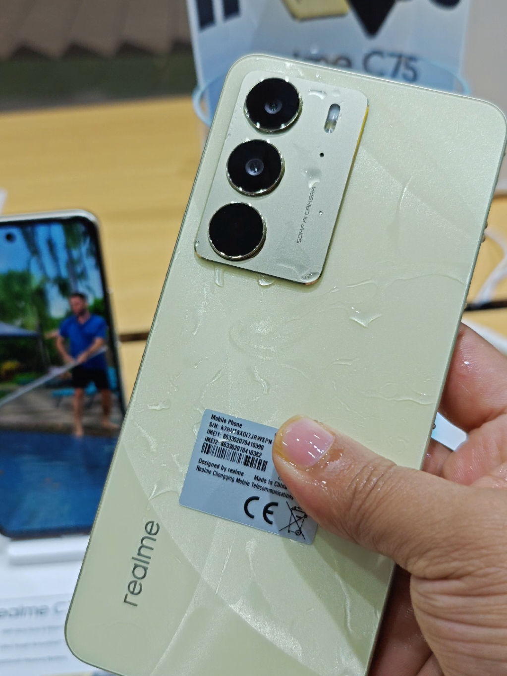 New Model realme C75❗️‼️ Ready stock at a realme Experience Store @Plaza Metro Kajang  For more information can Contact us / Walkin & Link in Bio👇 https://linktr.ee/realmeplazametrokajangG 📱Whatsapp us：wa.me/+60 18-318 6912 Location realme Plaza Metro Kajang 📍Lot No 49-50 Ground Floor,Plaza Metro Kajang ,43000 Kajang,Selangor. #realmeMY #realmec75  ##realmeplazametrokajang ##plazametrokajang ##kajang#ip64dustandwaterressistance #waterresistant #armorshellprotection #hardtobreak 