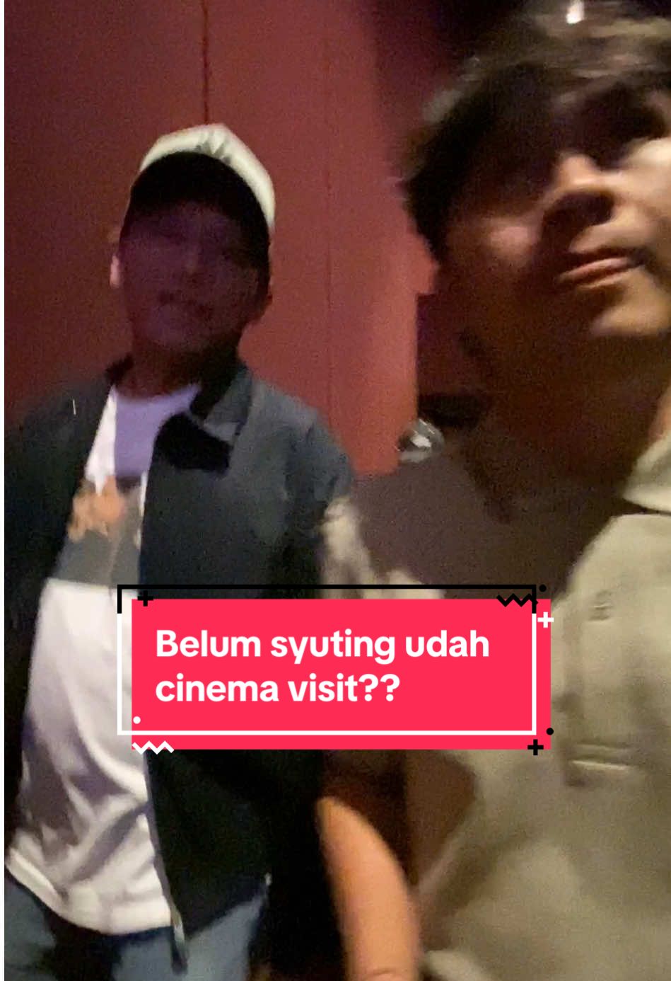 Eh ini kok udah cinema visit aja? #AgakLaen #PilemAgakLaen #tiktoktainment #borisbokir #indrajegel #agaklaenfans #pasukanbermarga #pasukantidakbermarga 