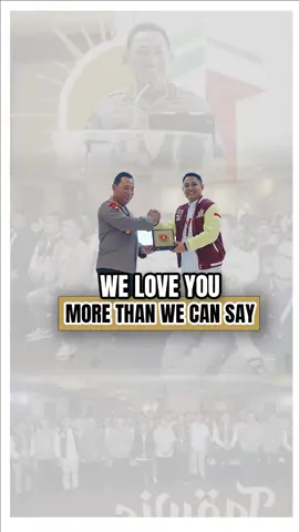 Saya berkesempatan menjadi narasumber pada Seminar Kebangsaan Tanwir 1 Pemuda Muhammadiyah di Hotel Aryaduta, Menteng, Jakarta Pusat. Generasi muda merupakan pilar pembangunan bangsa, sebagai perekat persatuan dan kesatuan di tengah masyarakat. Polri akan terus memperkuat sinergisitas dengan Pemuda Muhammadiyah untuk mewujudkan Indonesia yang Baldatun Thayyibatun wa Rabbun Ghafur menuju Indonesia Emas 2045. #listyosigitp 