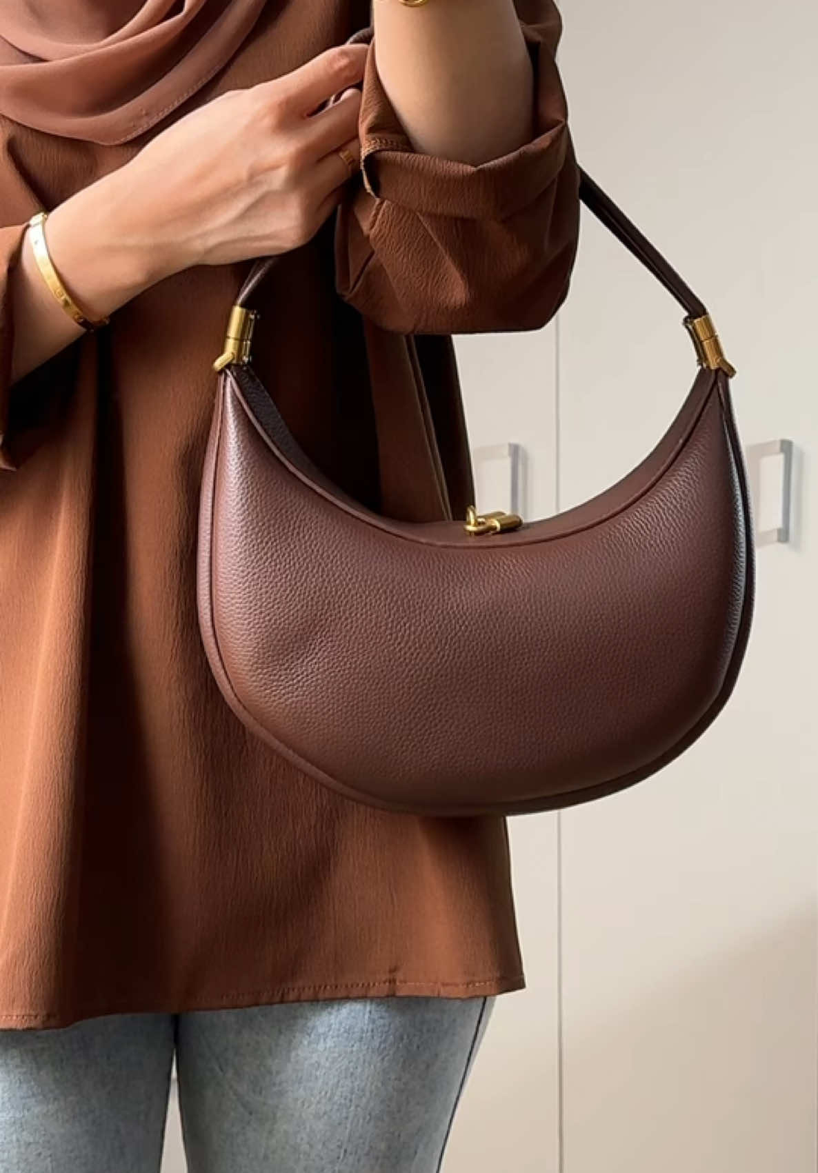 4 style bag from @LARISSA 🤎 #handbag #larissabag #womenbags 