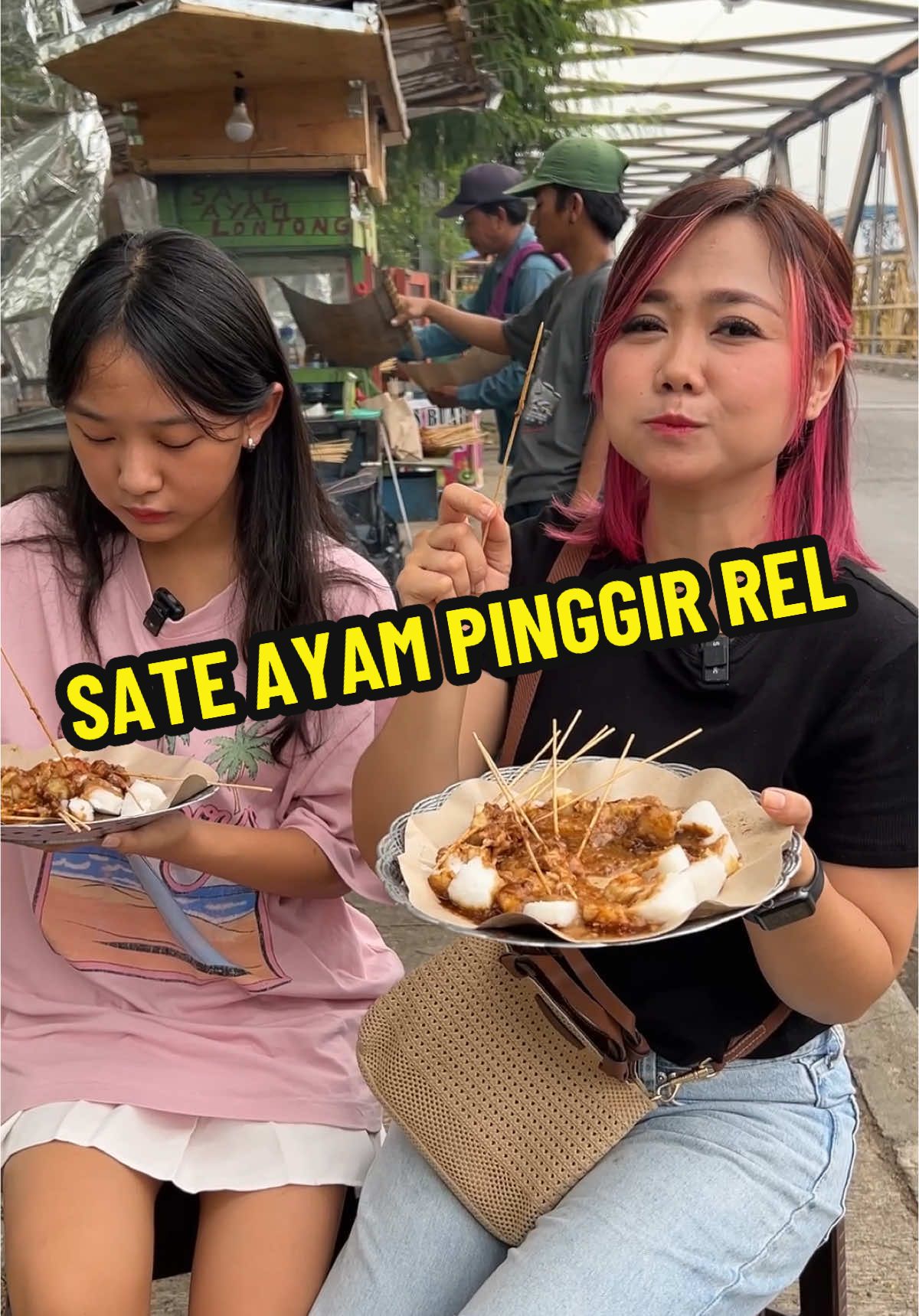 Sate enak murah di karawang #longersvideos #serunyaliburan #serunyakuliner #garagaragina #kulinerkarawang 