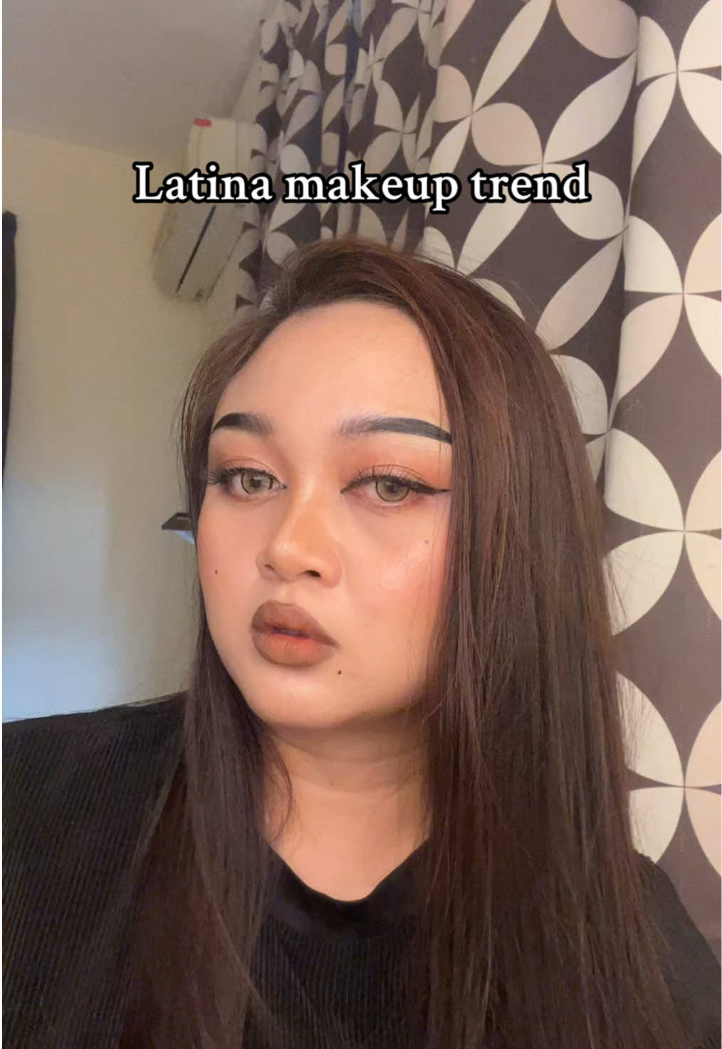 Ntah jadi ka nda hahahahha... muka dusun2 juga ba.🤣🤣🤣 #latinamakeup #latinamakeuptrend #makeup #makeuptutorial #makeupartist #makeuphacks #makeuptransformation 