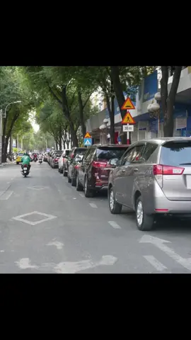 Hơn 500 xe ô tô dừng, đỗ sai ở TPHCM bị phạt nguội. #phatnguoi #dauxe #doxe #longduong #vipham #congan #csgt #quan1 #xuhuong #BaoPhuNu #BaoPhuNuTPHCM #PhuNu