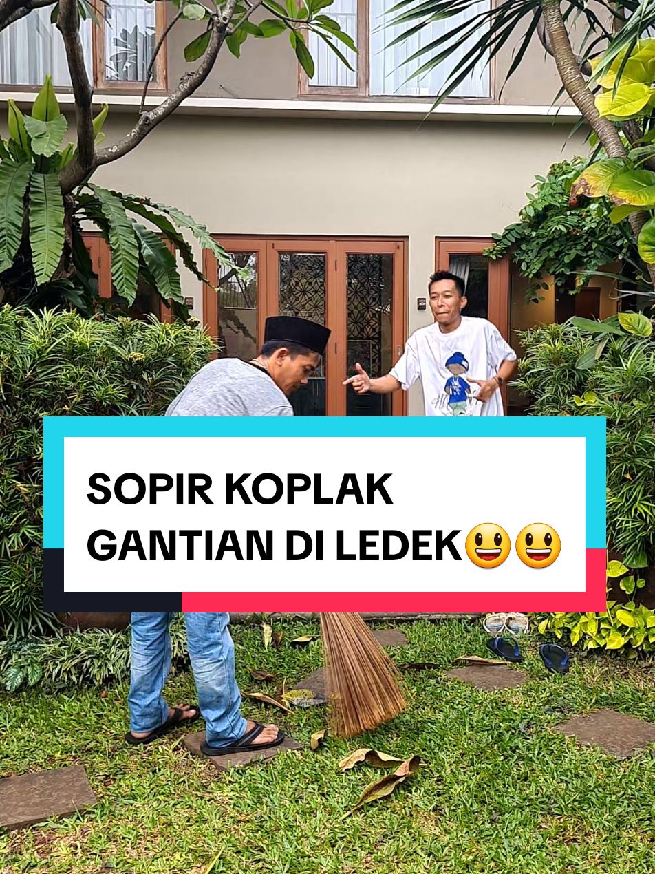 SOPIR KOPLAK, GANTIAN DI LEDEK😃😃😃😃😃😃 #kontenhiburan #drivermuda #sopirpribadi #sopir #wongngapak #ngapak #fypシ #lucu #kocak #lawak #ketawa #joged #banjarnegara 