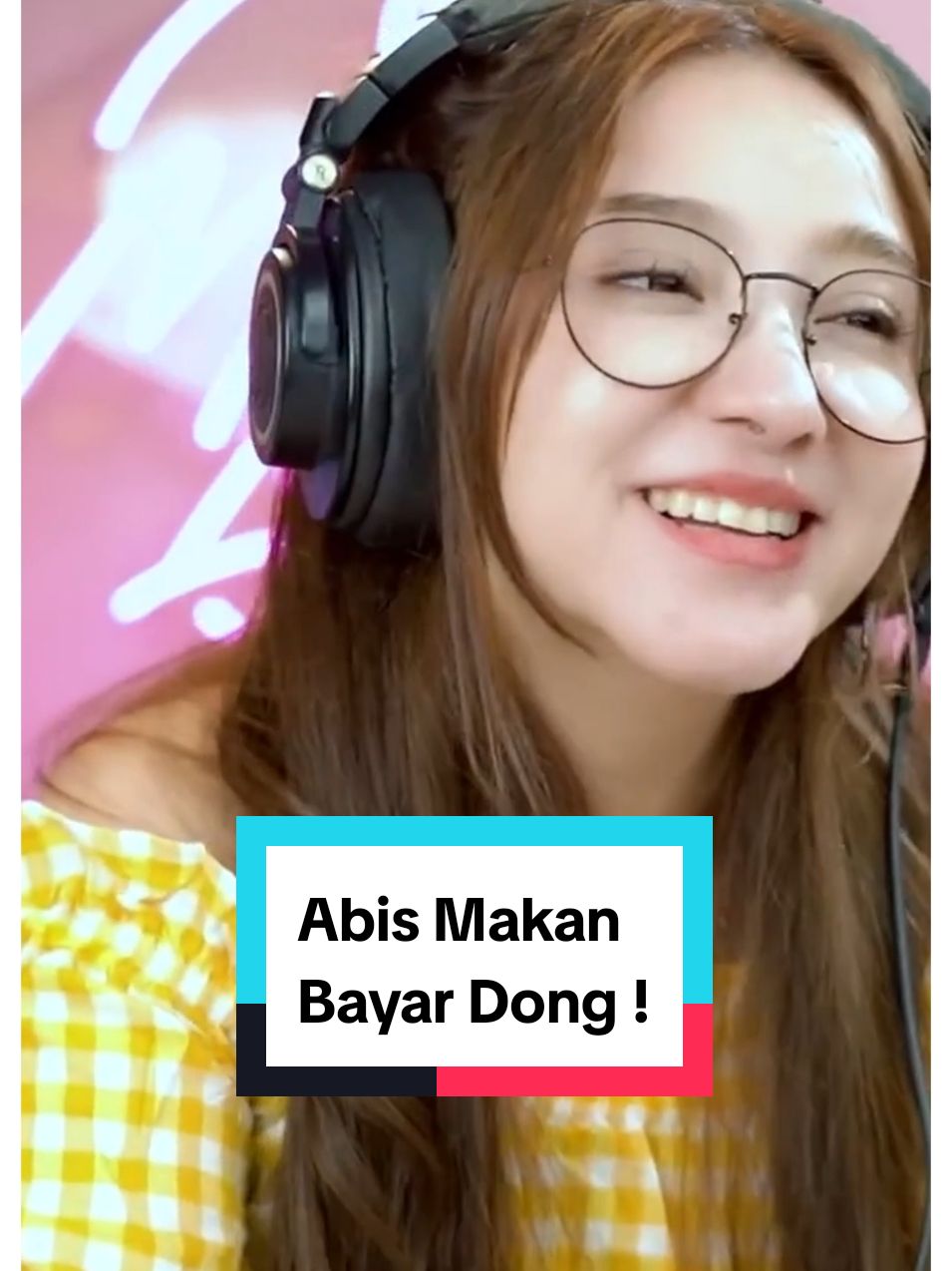 Abis makan bayar dong ! join Telegram Meiniac : https://t.me/meiniacofficial #meisitalomania #meireaction #meiniac #dagelan #videotraveling #foryou #viral #comedy #fun #funnyvideos #ngakak #ngakakkocak #bayar #makan 