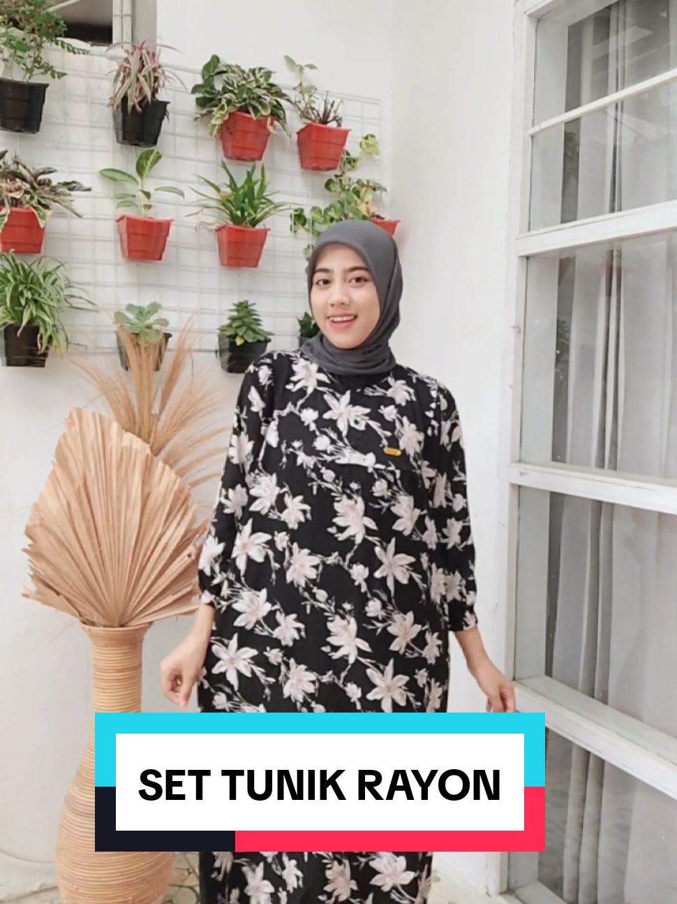 set tunik premium😍🥰 #fyppppppppppppppppppppppp #foryoupage❤️❤️ #kanayagrosirbaju #fashionshow 