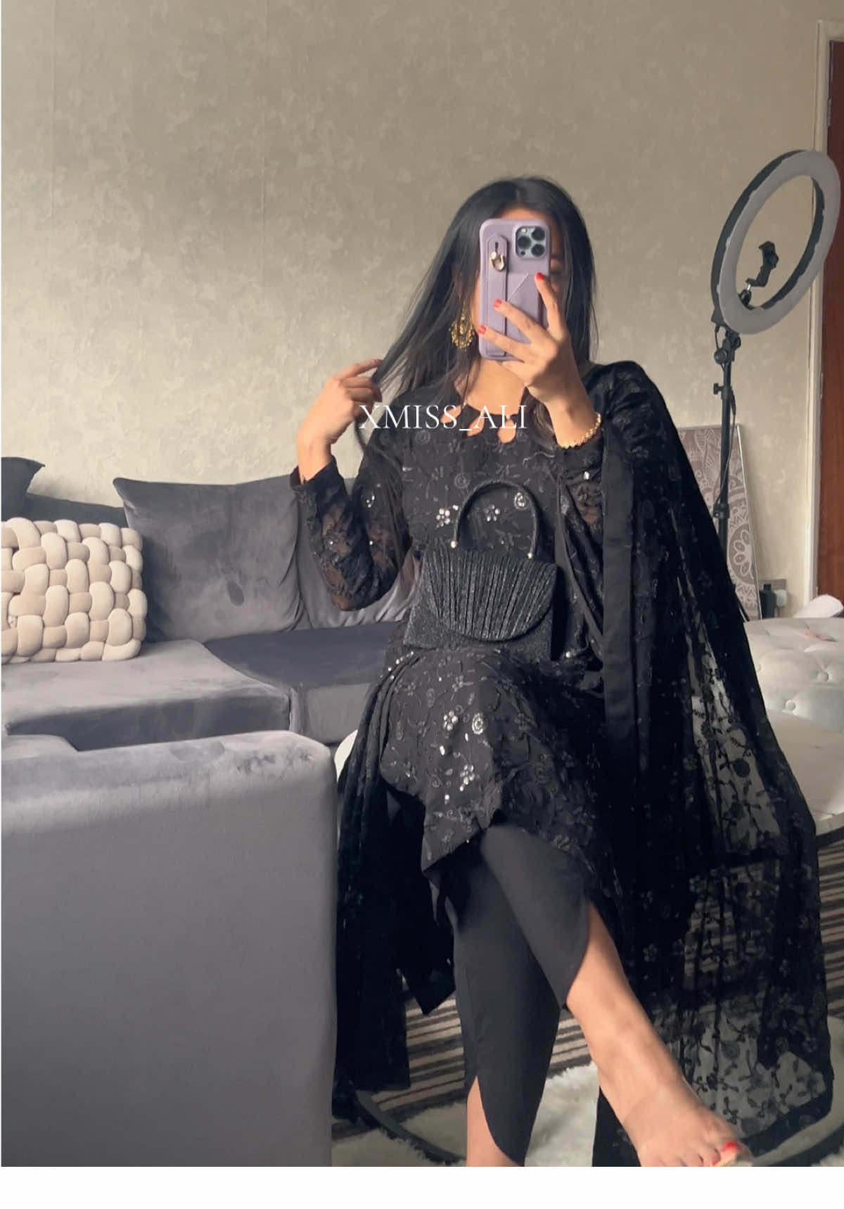 Black fit never fails. 🖤 Pakistani fashion #foryoupage #pakistanifashion #outfit #foryou #fyp 