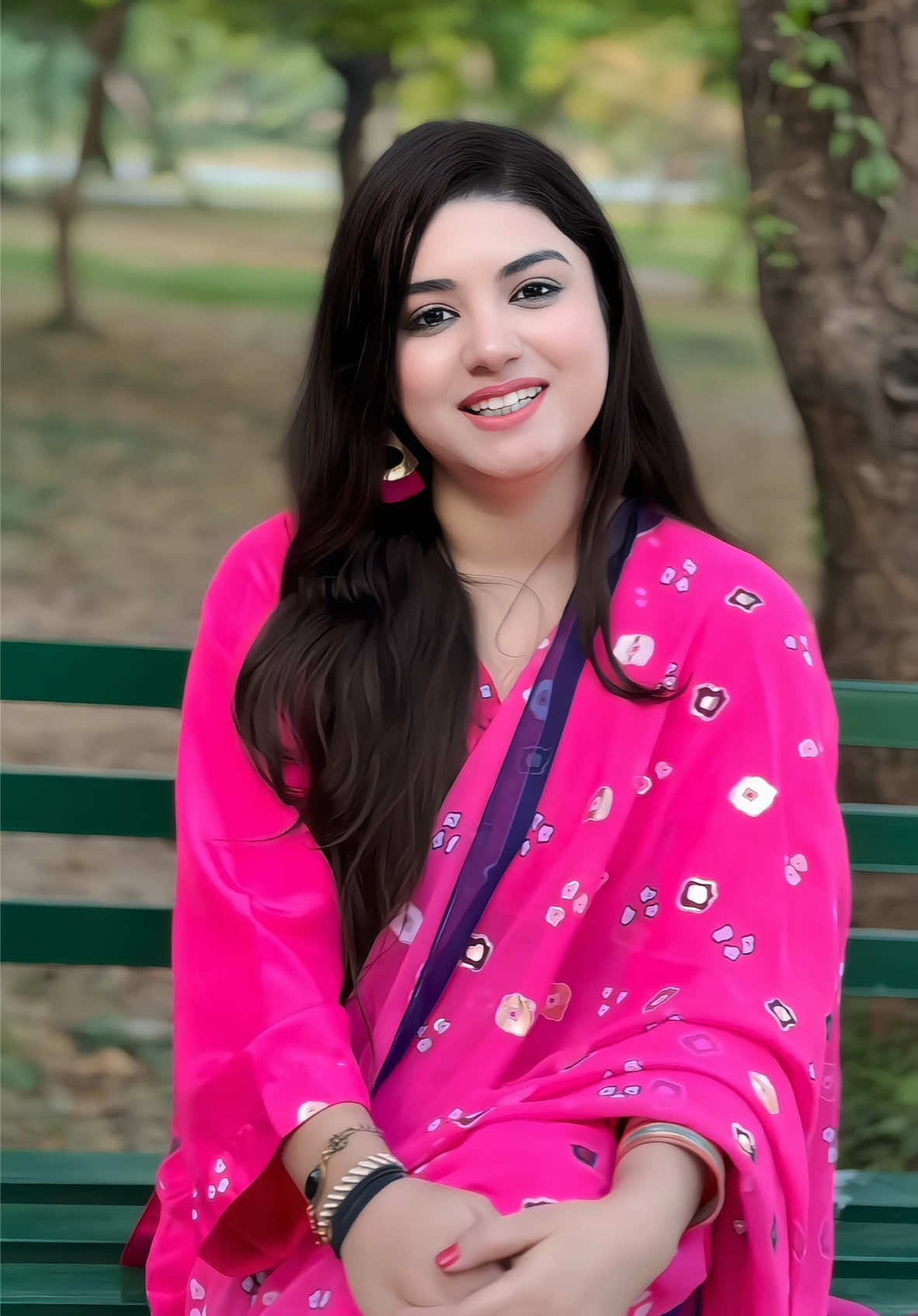 Mera 2.3M wala acount to nhi aya wapis par mujhe itny jaldi again millions main lany k lye thankyou so much sab ka😊🥰#song #foryou #viral #rabeesakhan11 #viralvideo 