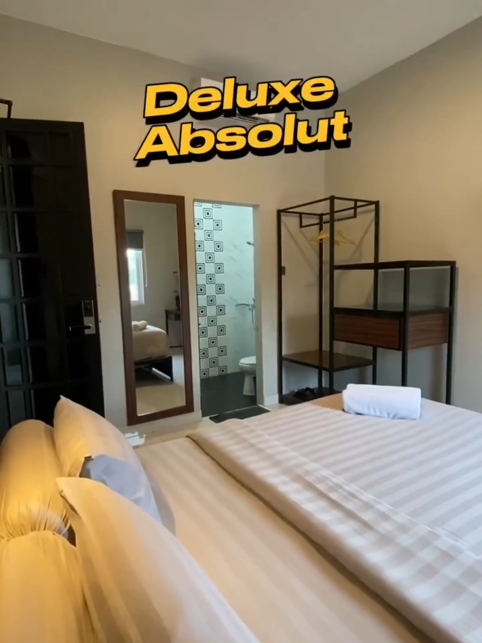 Rekomendasi Hotel dekat dengan Malioboro🥰🥰 CARA PESAN !!! Cara pesan hotel ini supaya dapet harga murah: ✅Klik link yang ada di Bio atas @staycationjogja ✅Lalu Klik dan pilih Kategori 