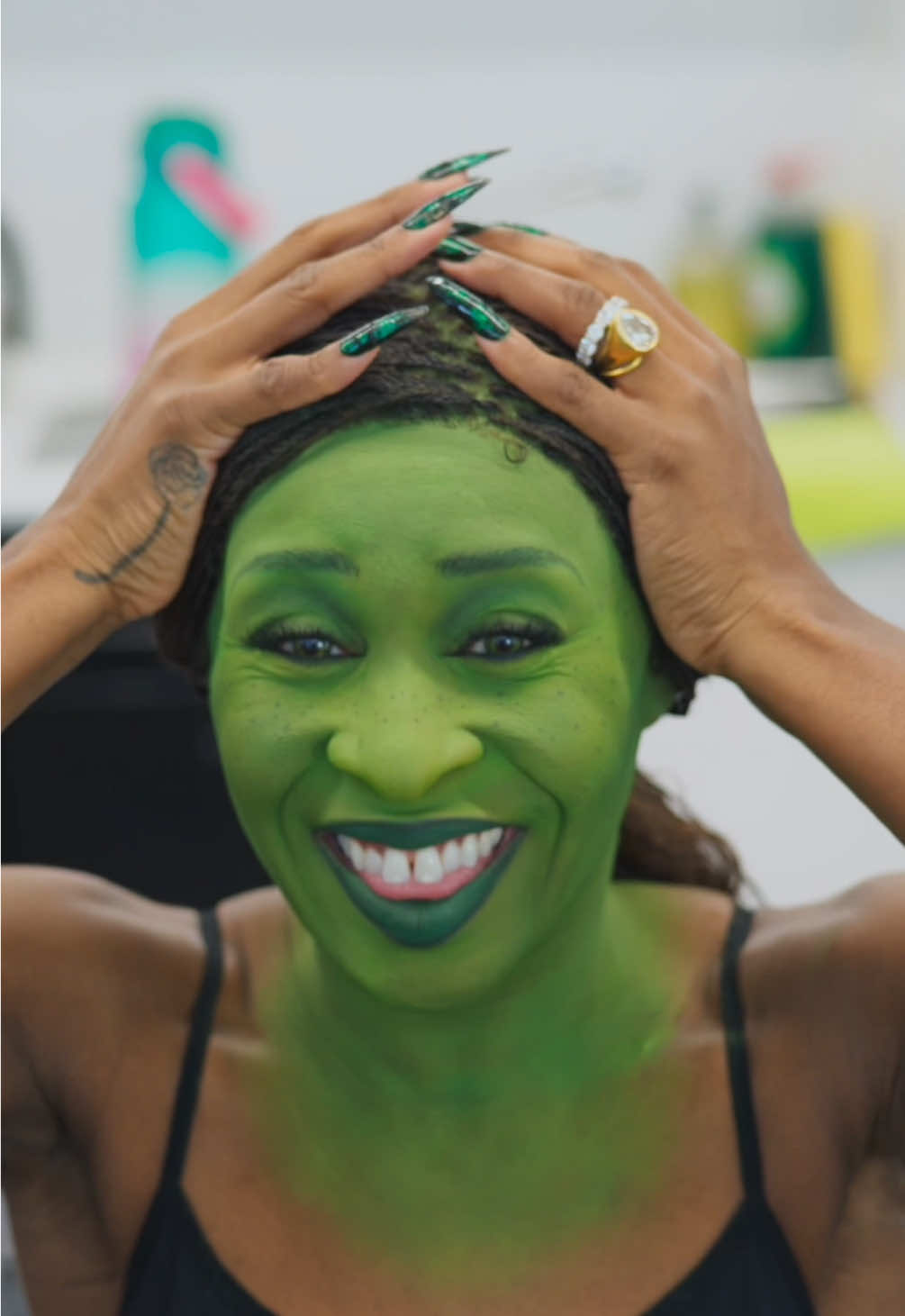 Watch Cynthia Erivo transform into Elphaba for #WickedMovie 💚🧹 #cynthiaerivo #wicked #transformation #behindthescenes #newrelease #movierecommendation @Cynthia Erivo 