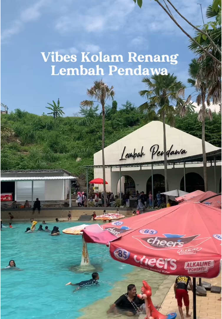 Getaran moana di kolam renang Lembah Pendawa🌊🌴🏊🏻‍♂️ Instagaram : @lembahpendawa Tiktok : lembahpendawa WhatshApp : 0821-1844-4599 #lembahpendawa #lembahpendawapandaan #balivanjava #outing #wisatapasuruan #playground #pasuruan #infopandaan #pandaankuliner #outboundindonesia #fyp #fypシ゚ #kolamrenang #kolamrenanganak #kolam 