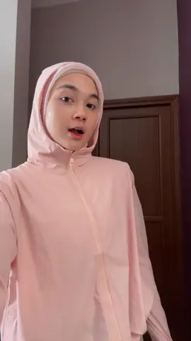sukaa bgtt jacketnya💞 #reytorrm #jaketolahraga #pinkjacket 