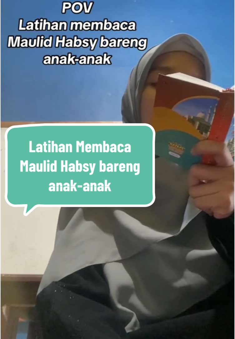 Latihan membaca Maulid Habsy bareng anak-anak❤️  . . . #maulidhabsyi #simtudduror #maulidsimtuduror #fyp #masukberanda #foryou 