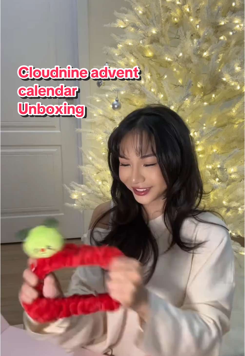 Cloudnine advent calendar unboxing!! This was sooo fun💋  #adventcalendar #skincare 