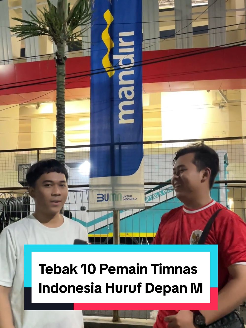 Masa kiper Indonesia yang sering ngelawan Messi ga disebut? 😅 Buat kamu si pecinta skuat Garuda, jangan lupa untuk selalu tonton konten eksklusif pemain Timnas hanya di Livin’ Sukha melalui aplikasi Livin’ by @bankmandiri Coba tambahin sob, siapa 3 lagi pemain Timnas Indonesia yang huruf depannya M? 🇮🇩 #timnasindonesiamandiri