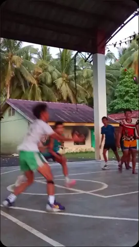 #basketball #foryoupage #viraltiktok #fypシ゚ 