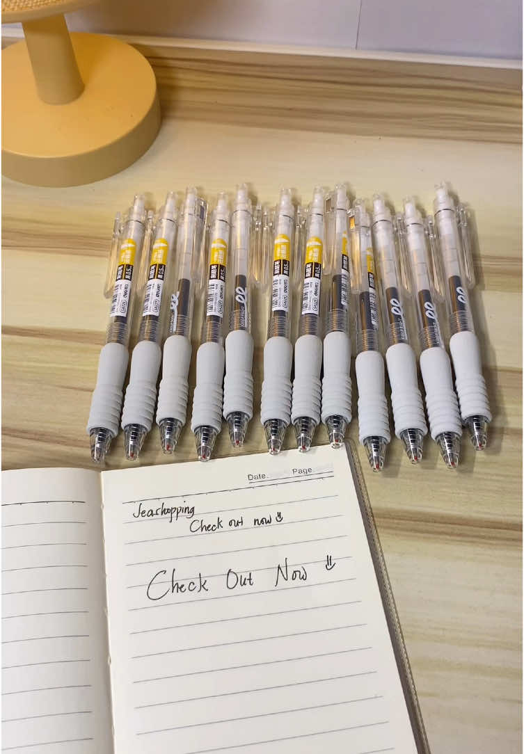 Sufer ganda nito gel pen ng deli🥰 #gelpen #pen #stationery #officesupplies #deli #deliphilippines 