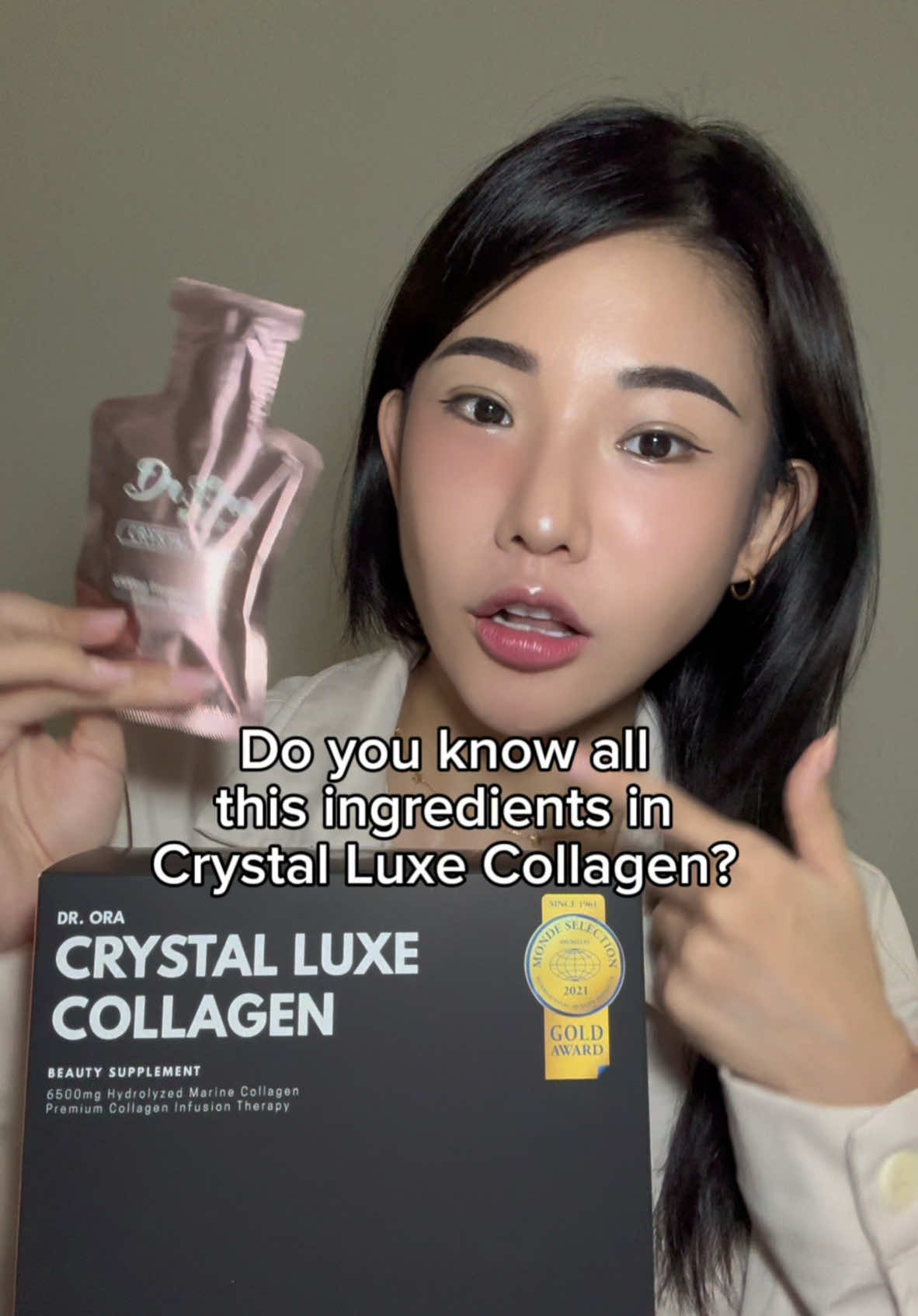 So many amazing ingredients in this collagen. Premium collagen drink with berry taste, a total powerhouse for improving skin hydration and great for anti-aging maintenance 👍🏻