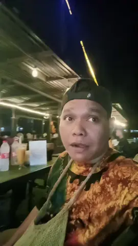 malam Minggu di Cafe Ombak Makkasar  #fypシ゚viral  #Sorotan 