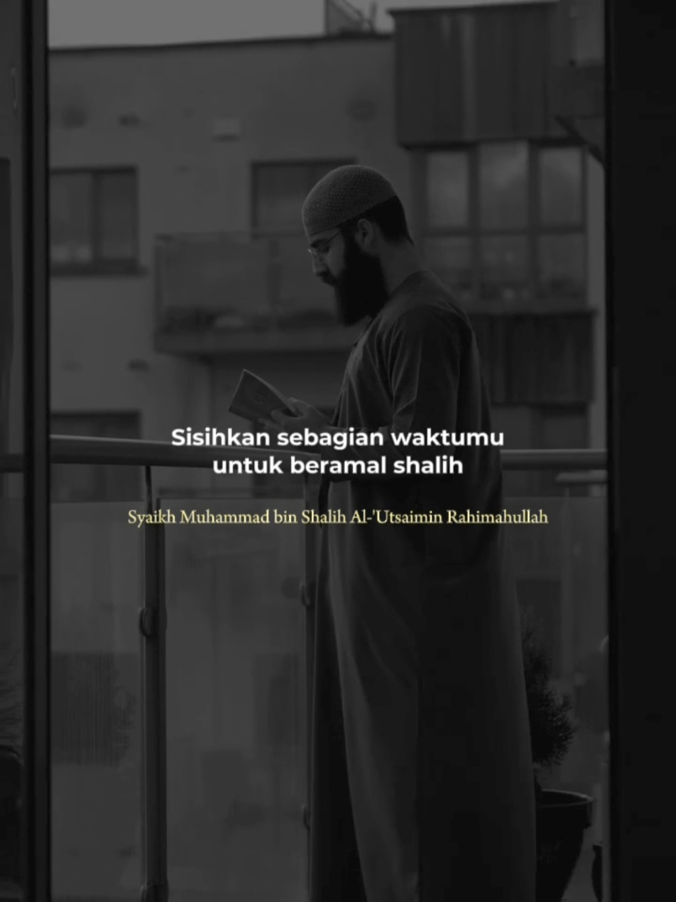 🍃 Manfaatkanlah waktu yang tersisa dengan sebaiknya.. Gak terasa ya... Tahun demi tahun telah berganti, berlalu begitu cepat.  Dari Abu Hurairah radhiyallahu, Rasulullah shallallahu alaihi sallam bersabda,  لا تَقُومُ السَّاعَةُ حَتَّى يَتَقَارَبَ الزَّمَانُ ، فَتَكُونَ السَّنَةُ كَالشَّهْرِ ، وَيَكُونَ الشَّهْرُ كَالْجُمُعَةِ ، وَتَكُونَ الْجُمُعَةُ كَالْيَوْمِ ، وَيَكُونَ الْيَوْمُ كَالسَّاعَةِ ، وَتَكُونَ السَّاعَةُ كَاحْتِرَاقِ السَّعَفَةِ 