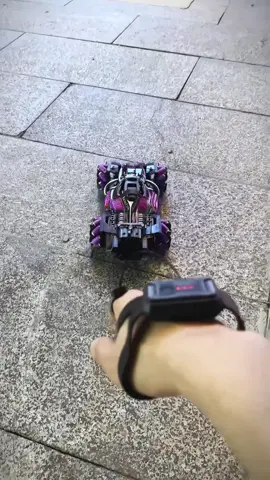 The best gift for your children #toycar #gesturecar #fyp #rccar #toystik #toys #cooltoy  #funtoys #boytoy #rccarsoftiktok #children 