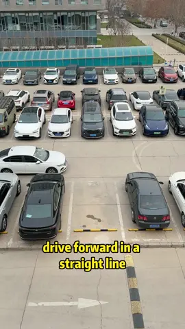 The world's easiest parking trick!#tiktok#howto#cartok#car#automotive #driving #skills #knowledge #fpy #fyp #tips #foryou #carsoftiktok