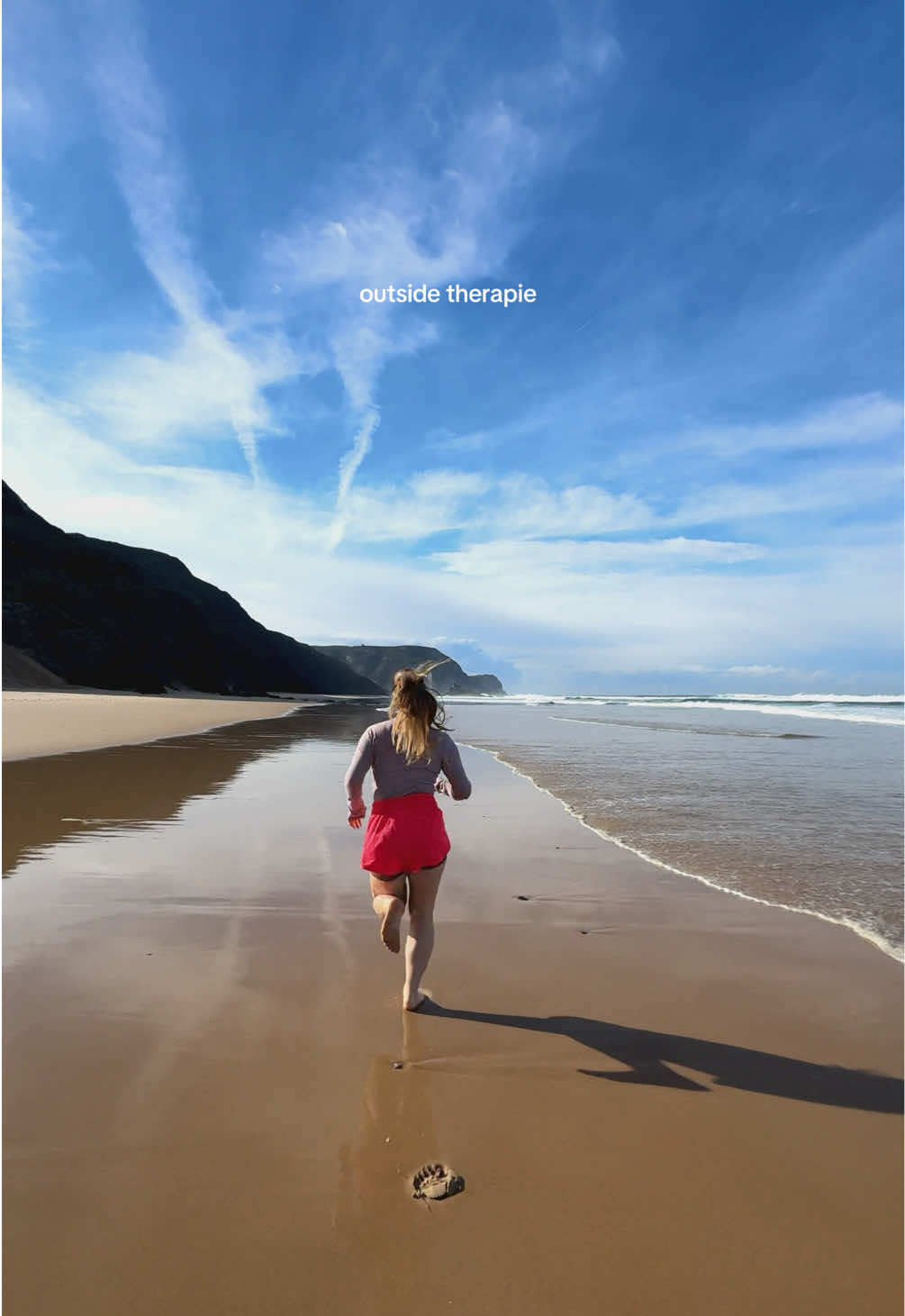 Outside therapy  #runningmotivation #runners #beach 
