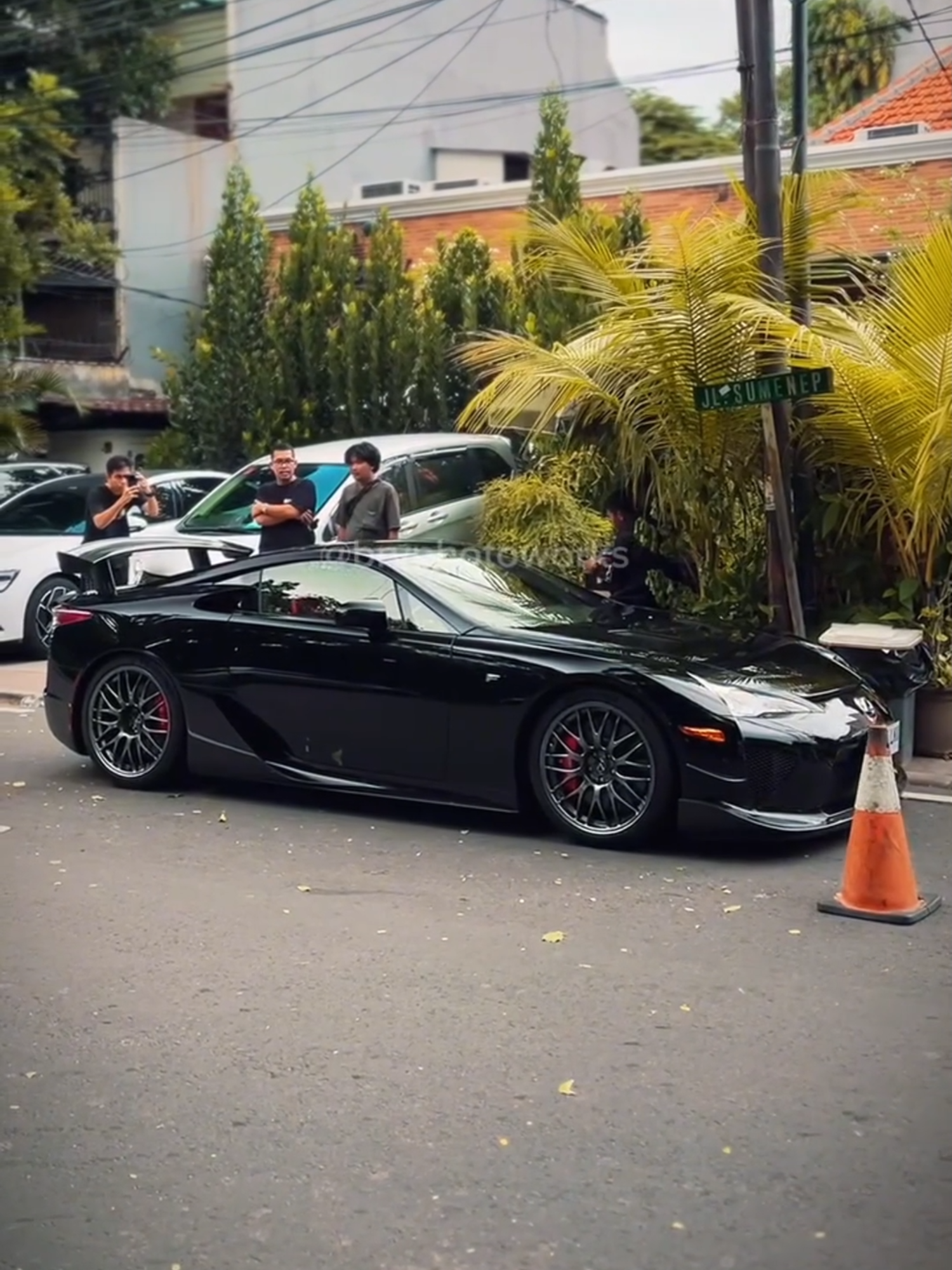 LEXUS LFA DI INDONESIA #lexuslfaindo #lexus #fypシ゚ @garasiurrofi @brvphotoworks