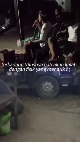 mundur secara perlahan. sempai betul betul menghilang.